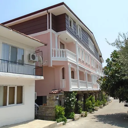 Lacin Apartment