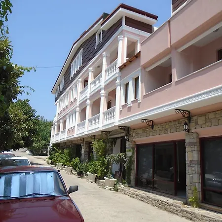 Lacin Apartment